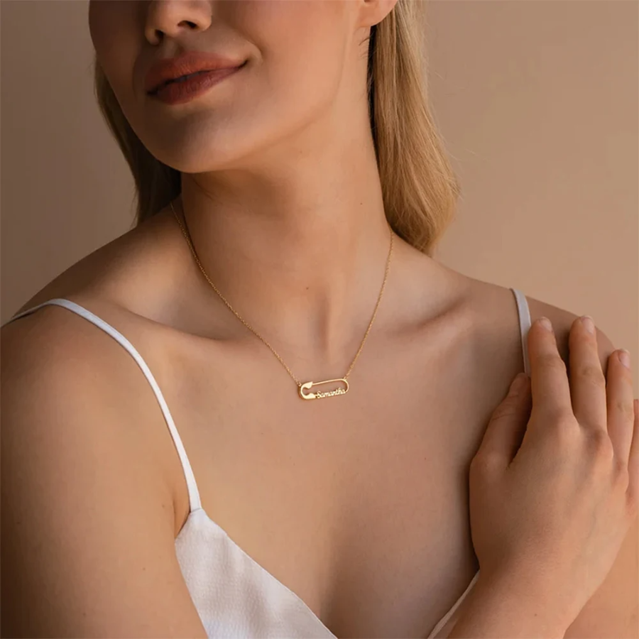 Dây chuyền kẹp ghim khắc tên - Thiết kế cá nhân hoá, cá tính & hiện đại