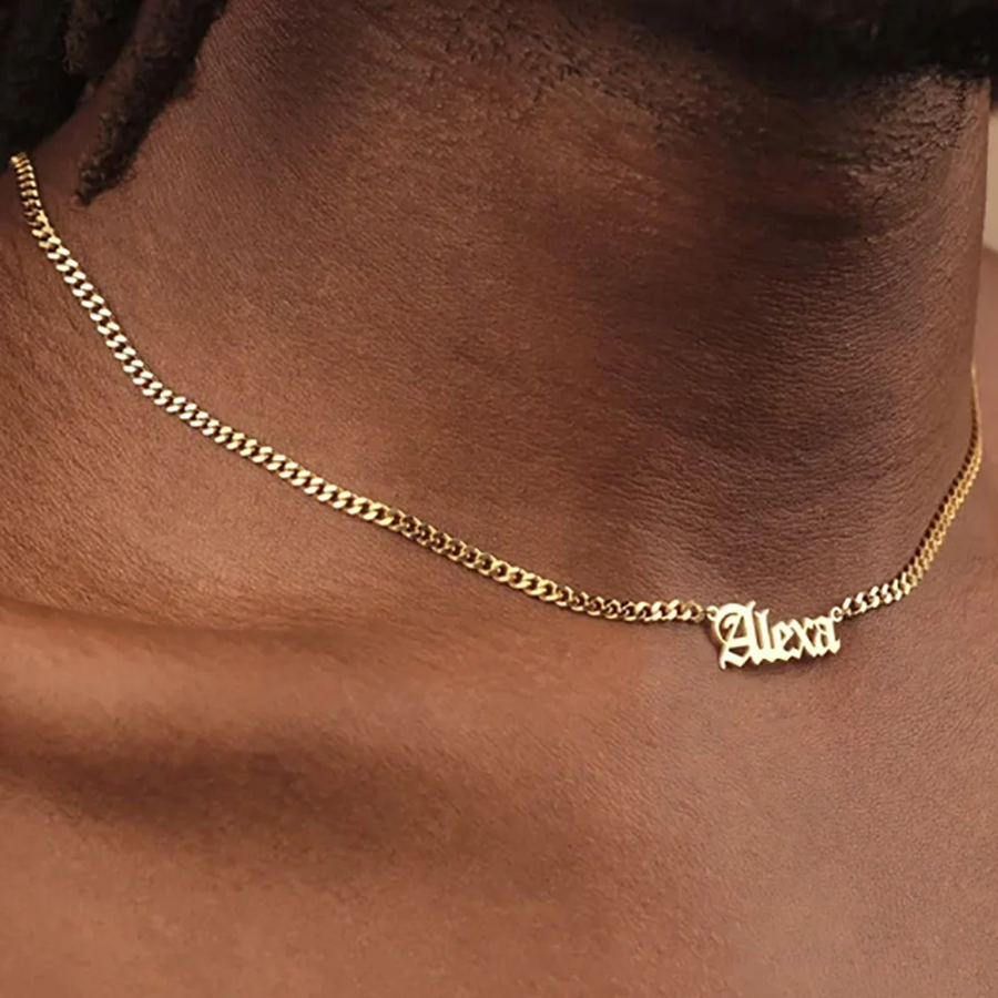 Dây Chuyền Khắc Tên Old English – Cá Nhân Hóa, Phong Cách Cổ Điển