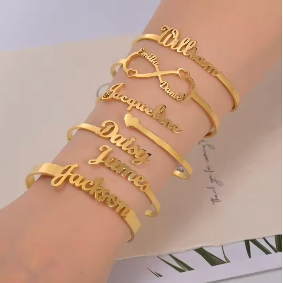 Vòng Tay Khắc Tên Theo Yêu Cầu – Thiết Kế Trái Tim Độc Đáo - Titan Cao Cấp Không Gỉ