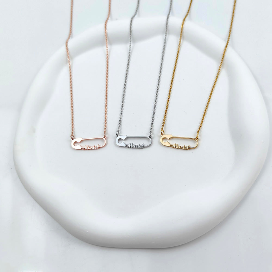 Dây chuyền kẹp ghim khắc tên - Thiết kế cá nhân hoá, cá tính & hiện đại